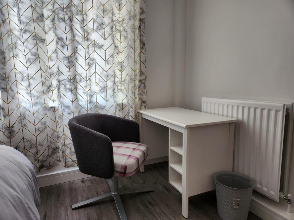 White House Ensuite Double Bedroom Warrington  Exterior foto